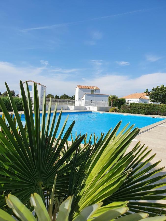 Maison Les Dunes Avec Piscine Collective La Faute-sur-Mer Extérieur photo
